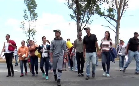 Li Venezuela xwepêşandanên dijî krîza avê û elektirîkê berdewam in