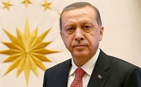 Erdoğan'dan Notre Dame Katedrali mesajı