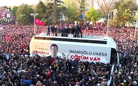 Sekûler û çepên Tirk: Bi serkeftina Îmamoglu li me cejn û bihar e