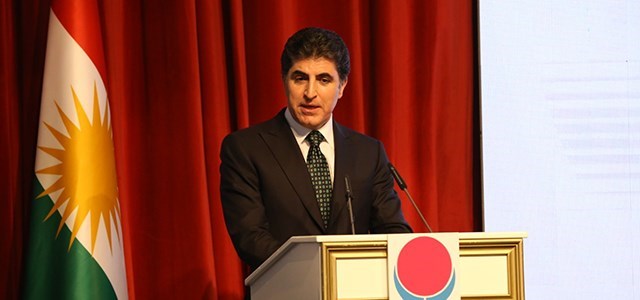 Barzani: Kürtlerin varlığını dağlar kadar dil ve kültürü de korudu