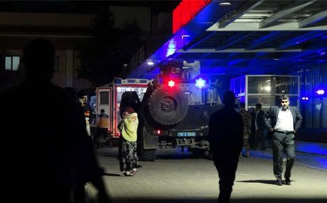 YPG'den TSK'ye saldırı: Ağır yaralı askerler var