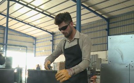 کرێکارانی کوردستان لە نەبوونی بیمە و زۆربوونی کرێکاری بیانی ناڕازین