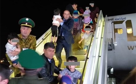 تاجیکستان 84 منداڵی چەکدارانی داعشی لە عێراق وەرگرتەوە