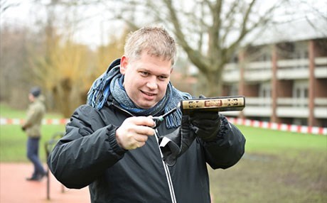 Facebookê hesabê kesê ku Quran şewitandibû girt