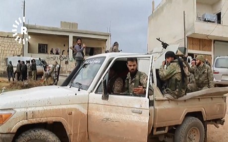 Efrin’de iki silahlı grup çatıştı