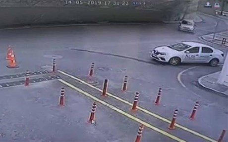 İstanbul’da istinat duvarı çöktü: 1 ölü
