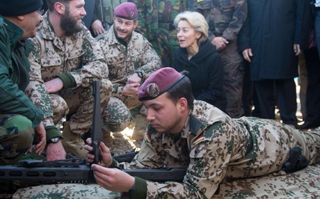 Berdevkê Artêşa Almanyayê: Ragirtina rahênanê Pêşmergeyê jî li xwe digre