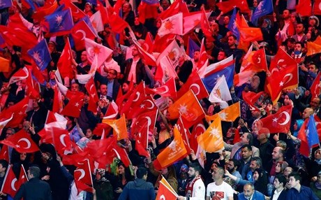 İSTANBUL - AK Parti Kürt seçmenler için strateji geliştiriyor