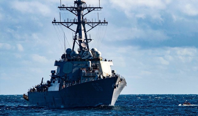 ABD savaş gemileri İran'a karşı Basra Körfezine girdi