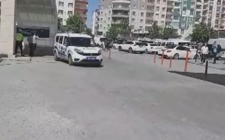 وەزارەتی ناوخۆی تورکیا گیانلەدەستدانی سێ گەریلا و گوندپارێزێکی لە سێرت راگەیاند