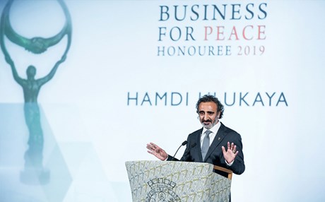 Kürt iş insanı Hamdi Ulukaya iş dünyasının Nobel'ini aldı