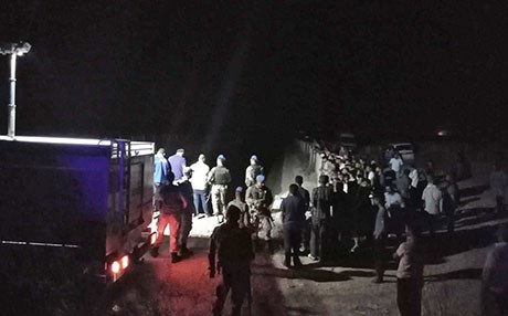 Kayıp çocuk sulama kanalında aranıyor