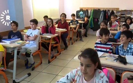 Li Amedê raporek li ser pirsgirêkên xwendinê li Bakurê Kurdistanê tê aşkerekirin