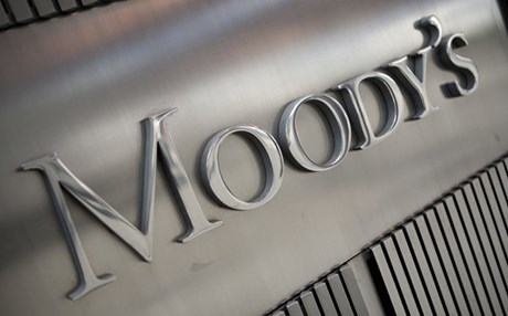 Moody's, Türkiye'nin kredi notunu düşürdü
