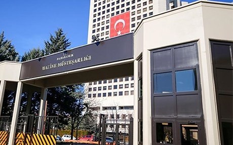 Hazine ve Maliye Bakanlığı Moody's'in kararına tepki gösterdi