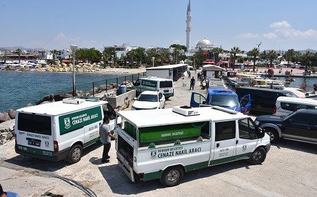 Bodrum'da göçmen teknesi battı: 12 ölü