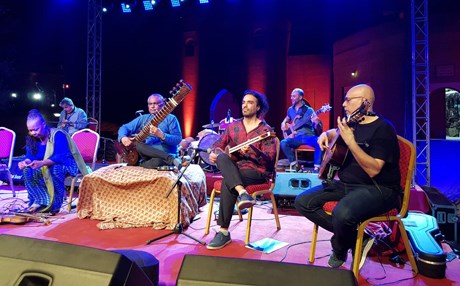 سبەی نەسیر شەممە و هاوڕێکانی قەڵای هەولێر پڕ لە میوزیک دەکەن