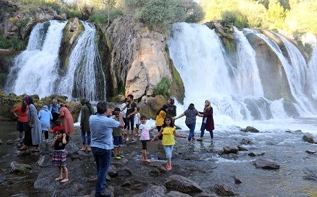 Bi hatina havînê geştyar berê xwe didin Sûlava Bêgiriyê
