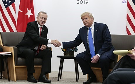 Trump: Îdareya Obama Tirkiye neçar kir ku ji Rûsyayê mûşekan bikire