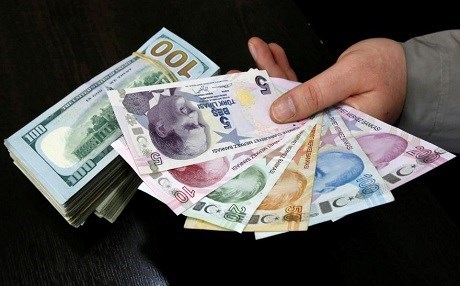 Buhayê lîreyê Tirkiyê li hember dolar bilind bû