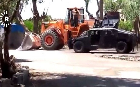 Hêzên Iraqê li Kerkûkê avêtin ser malên Kurdan