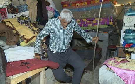 پێشمەرگەیەکی شۆڕشی ئەیلوول لەبەر نەبوونی، هاوژین و منداڵەکانی جێیان هێشتووە