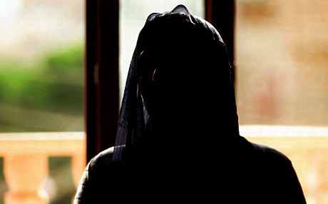 لە هەڵاتن لەدەستی داعشەوە بۆ تەڵەی قاچاخچییەكانی سێكس لە بەغدا