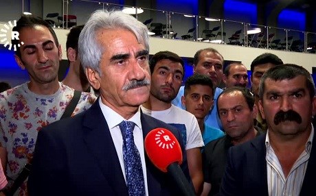 Mistefa Hicrî: Em bi aliyê sêyem re civiyane ne bi Îranê re