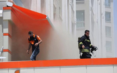 Diyarbakır'da korku dolu anlar: 50 kişi mahsur kaldı