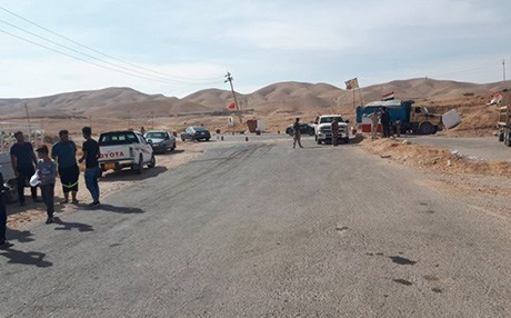 Rojava ve Şengal arasında açılacak sınır kapısında Suriye bayrağı krizi