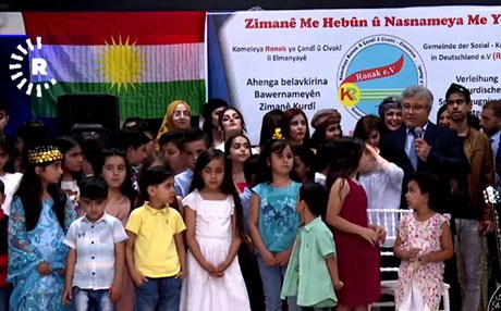 ALMANYA - Kürtçe kurs mezunlarına tören