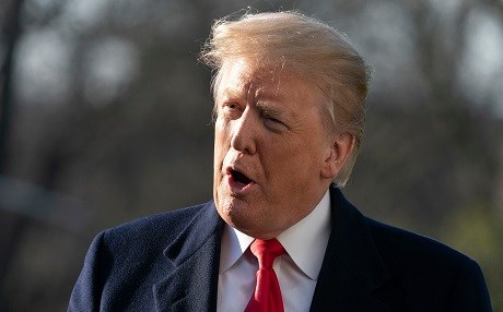 Trump: Irk kartını oynuyor