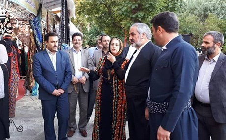 Waliyê Sineyê daxwaz ji fermanberan kir bi cilên Kurdî biçin kar