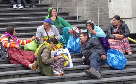 İsveç’te dilenciler para ile lisans alacak