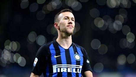 ئینتەر میلان پێریشیچ دەفرۆشێت