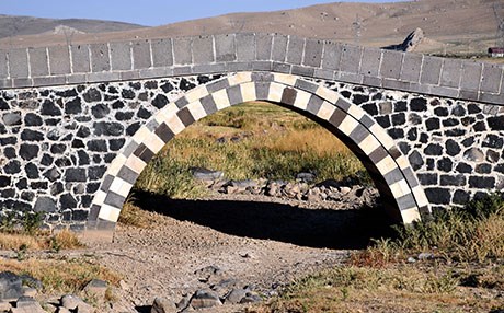 Pira Belek yıllara meydan okuyor