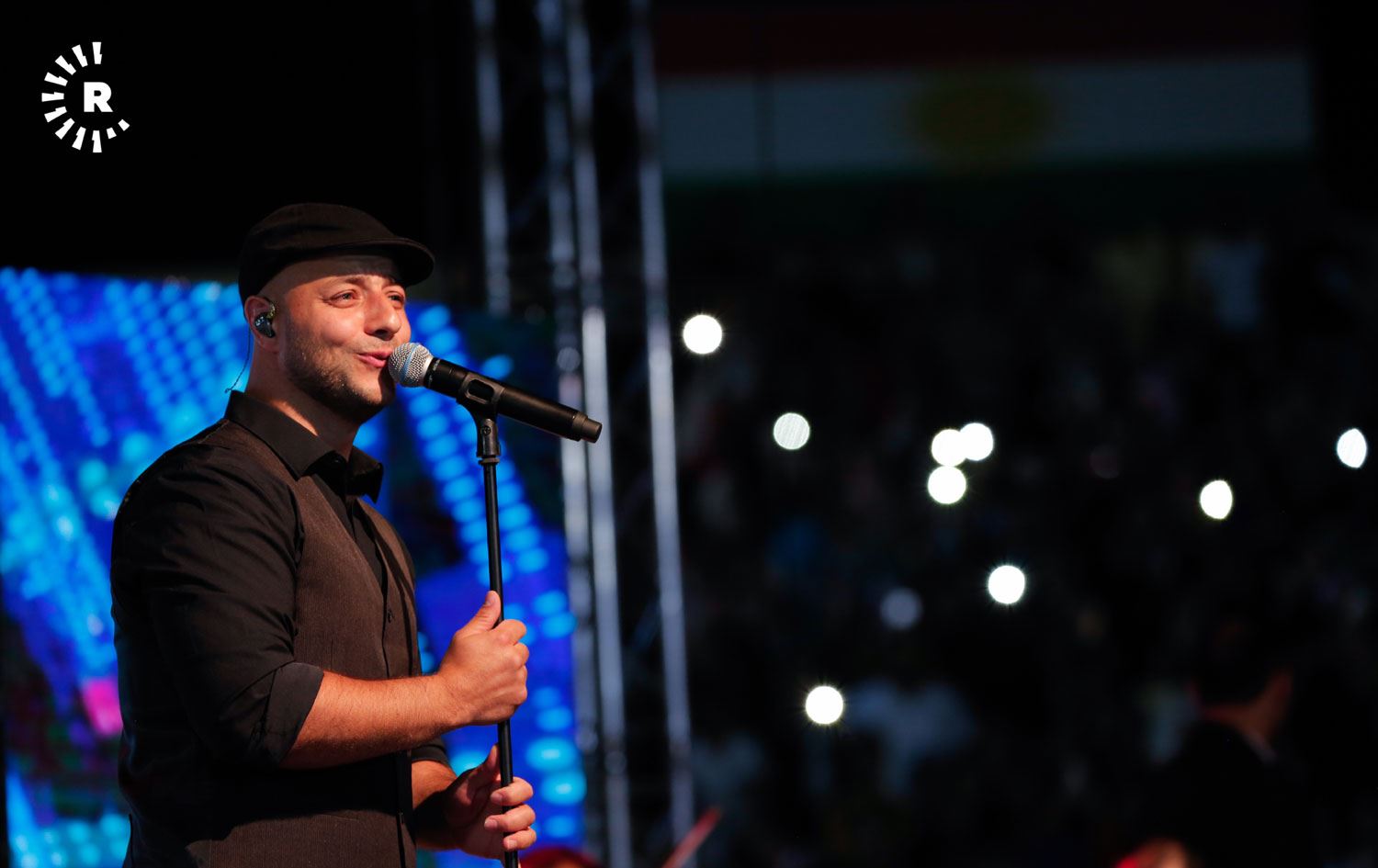 ماهیر زەین بۆ رووداو: لە پلانمدایە گۆرانی بە زمانی كوردیش بڵێم