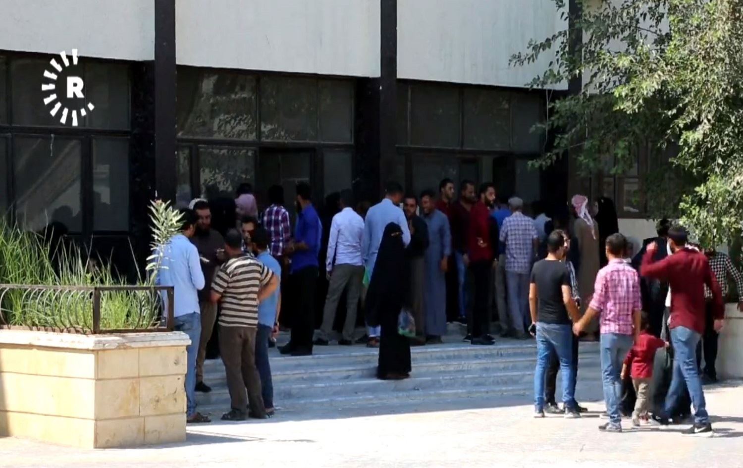 Li Reqayê amadekarî bo sala nû ya xwendinê tên kirin