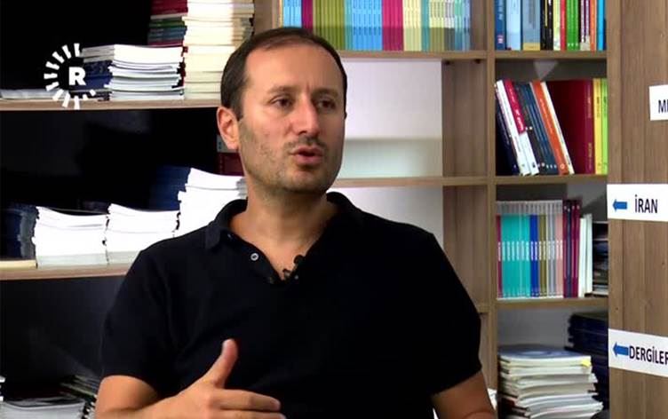 Oytun Orhan: Amerîka nahêle Tirkiye nêzikî YPGê bibe