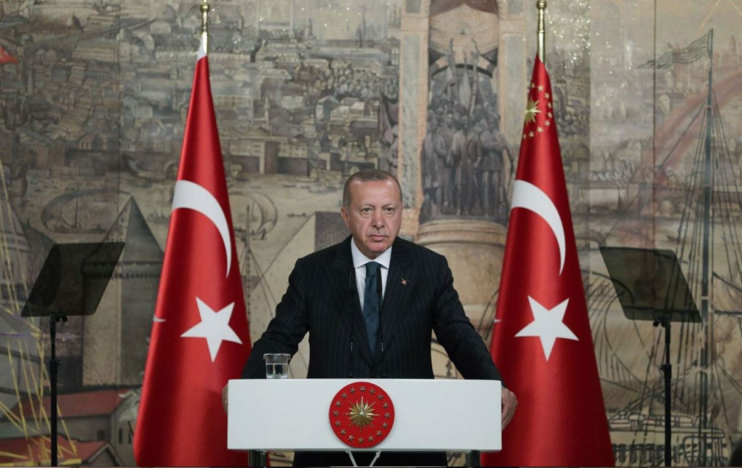 Erdoğan: 12 Eylül tarihimizde kara bir leke olarak kalacaktır