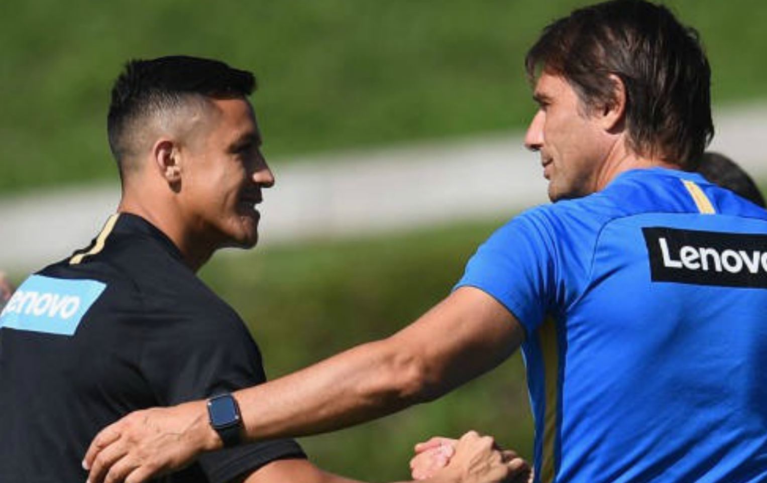 کۆنتی بەڵێنێکی گەورە بە سانچێز دەدات