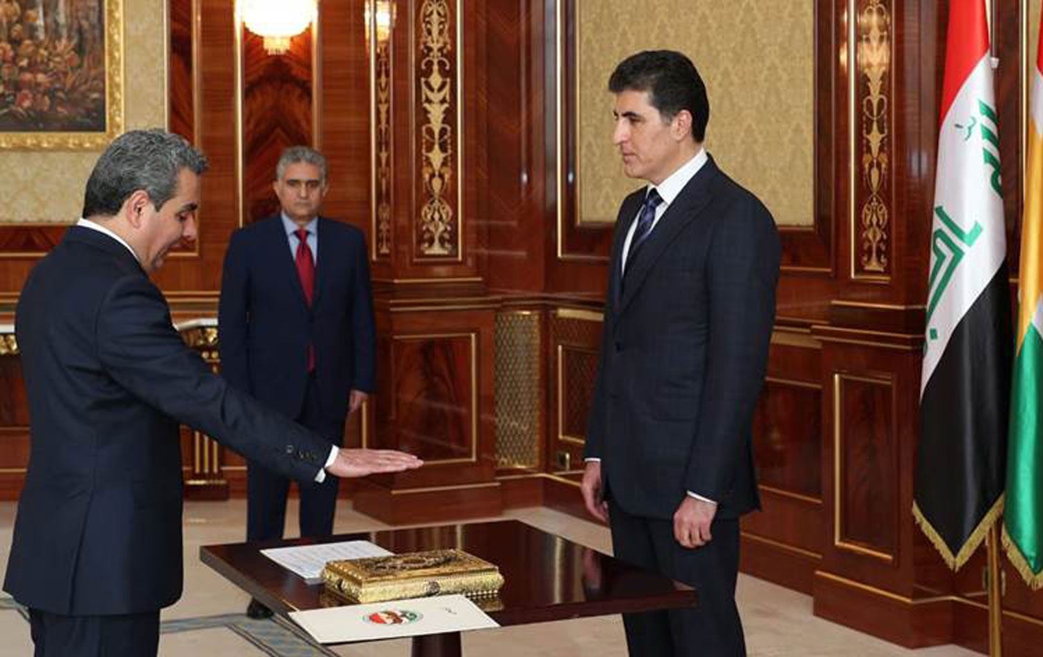 Yeni Erbil Valisi yemin ederek göreve başladı