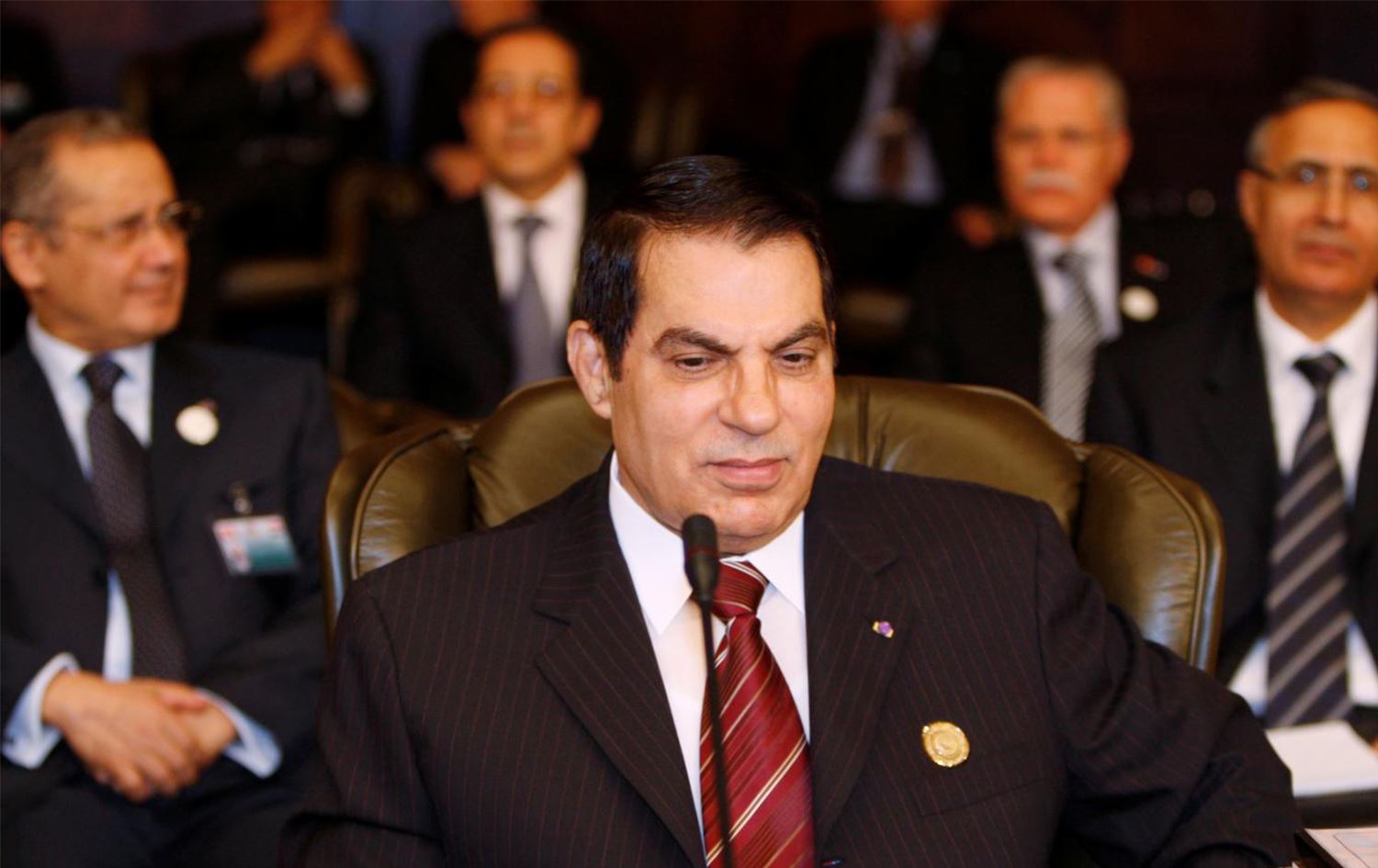 Eski cumhurbaşkanı hayatını kaybetti