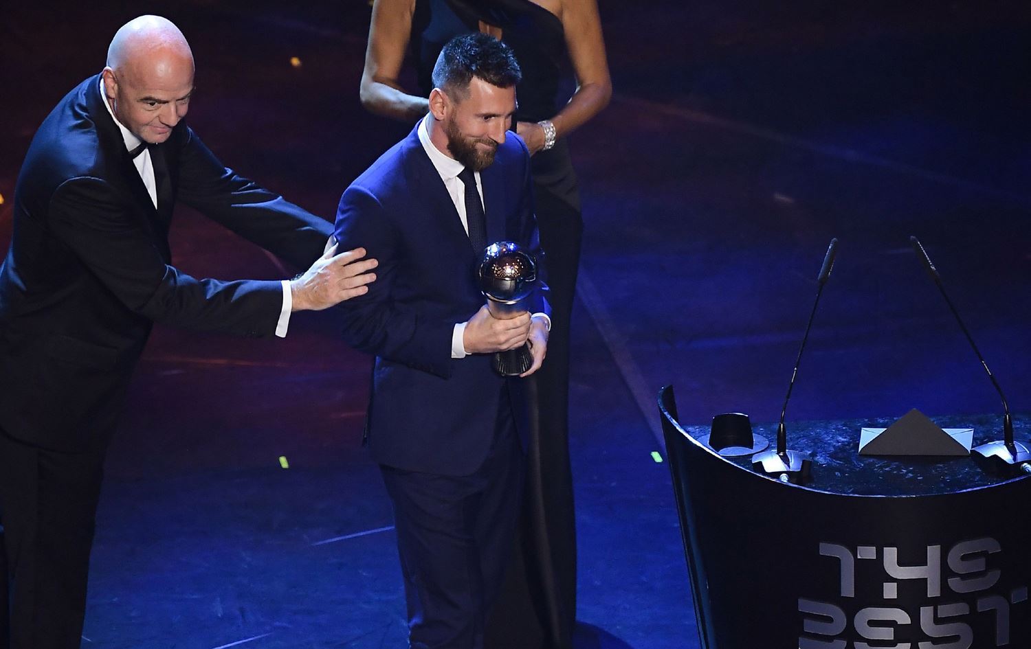 Lionel Messi 2019’un iyi oyuncusu seçildi