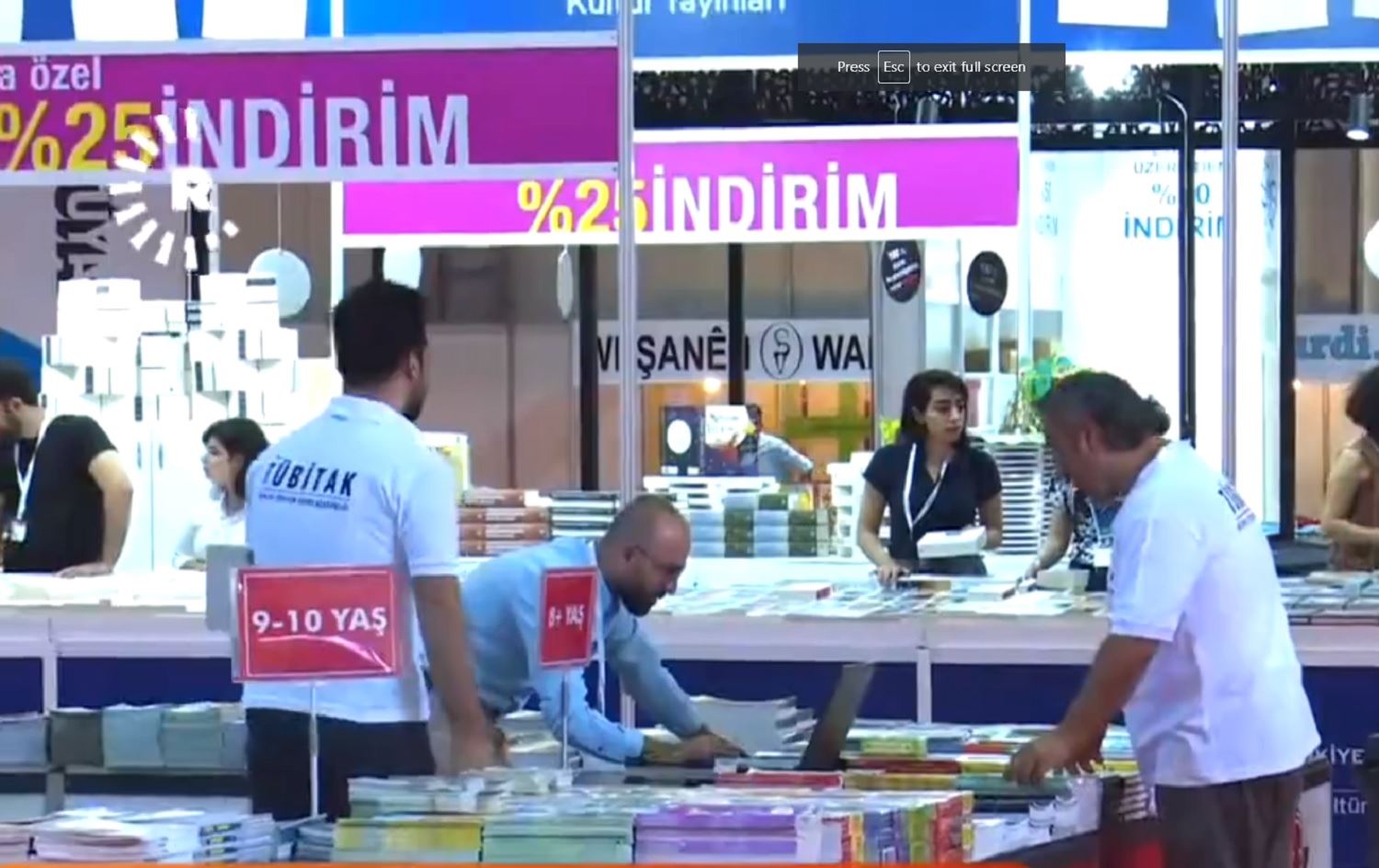 Pêşangeha Pirtûkan a Amedê dest pê kir