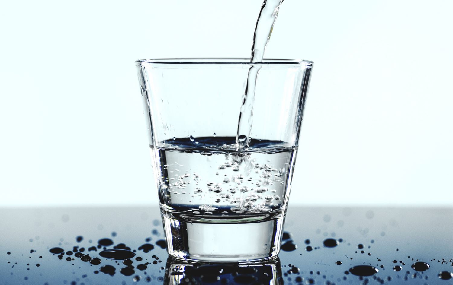 Sonbahar yorgunluğuna karşı uzmanlar 'su tüketimi' öneriyor