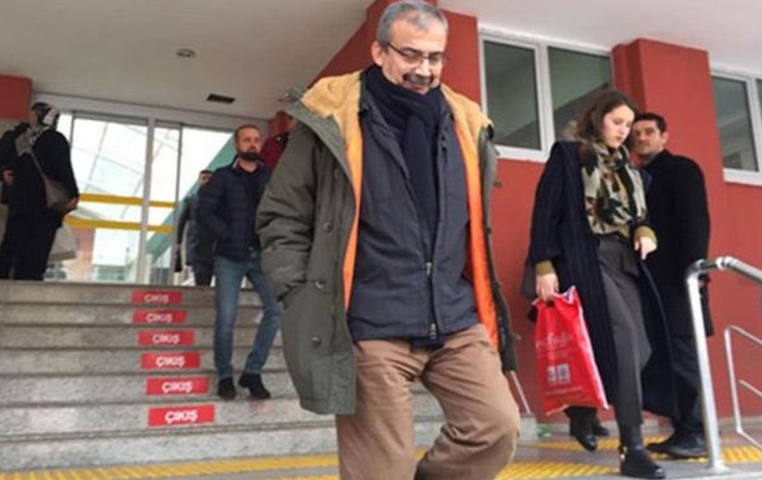 Sırrı Süreyya Önder’e tahliye yolu açıldı