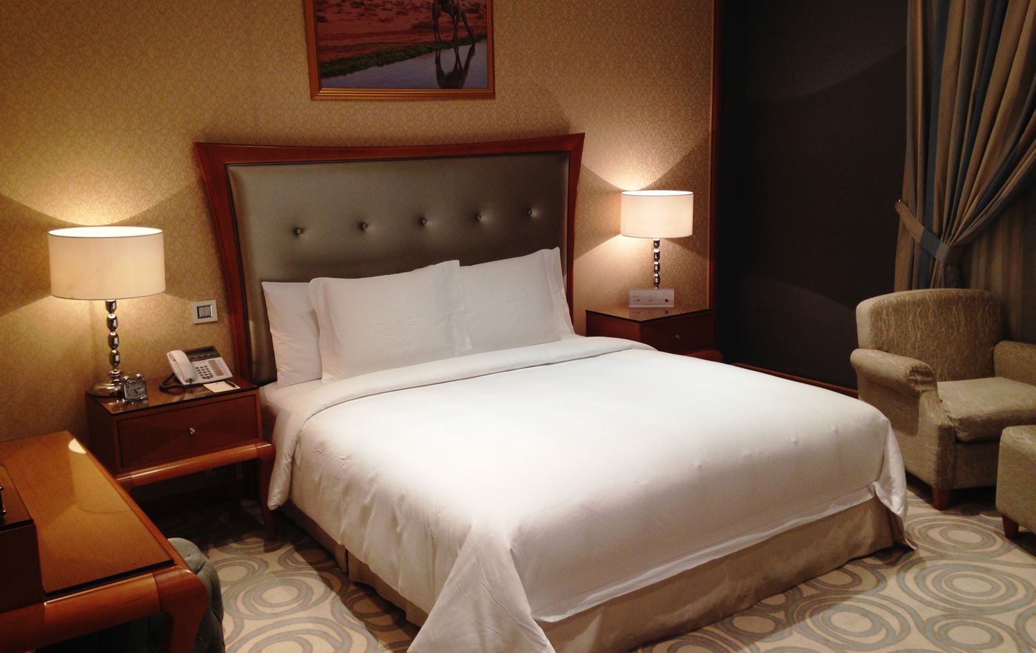 Suudi Arabistan'daki otellerde artık evli olmayanlar da aynı odayı paylaşabilir