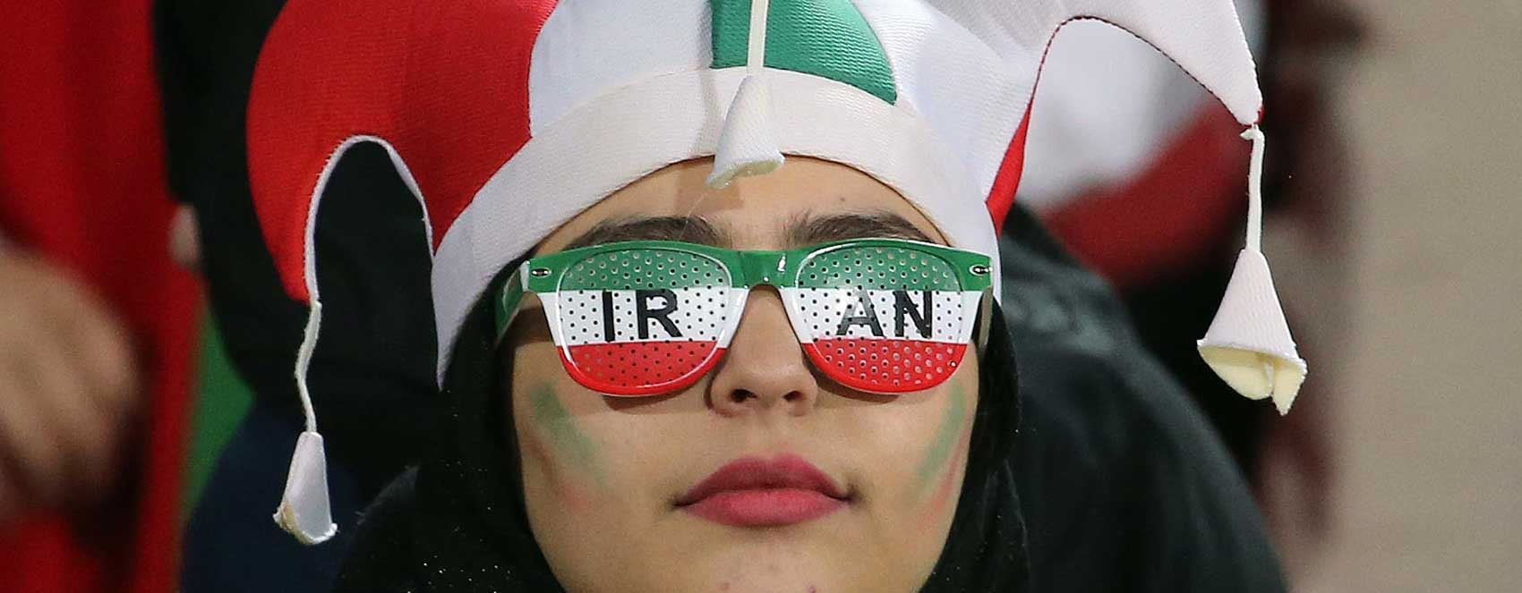 بۆ یەکەمجار و دوای 40 ساڵ ژنانی ئێران چوونە یاریگا
