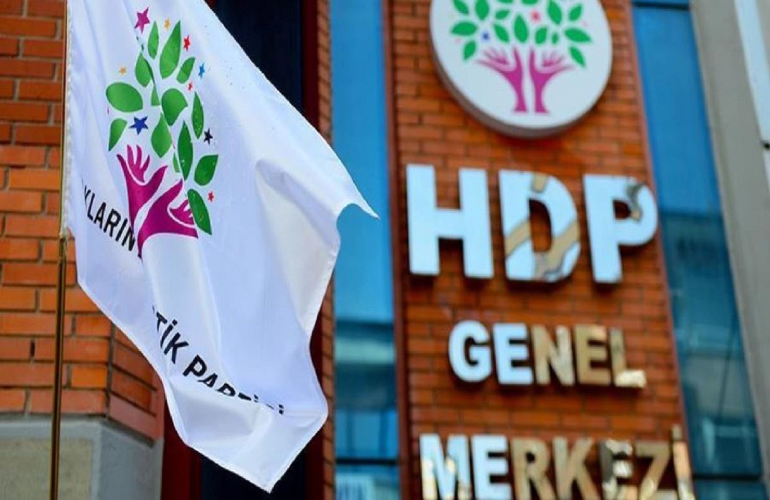 HDP, 2 Kürt kenti için kriz merkezi oluşturdu